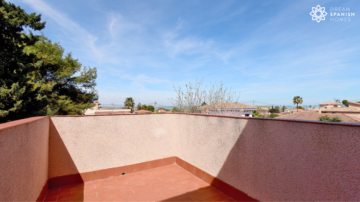 Image No.29-3 Bed House for sale