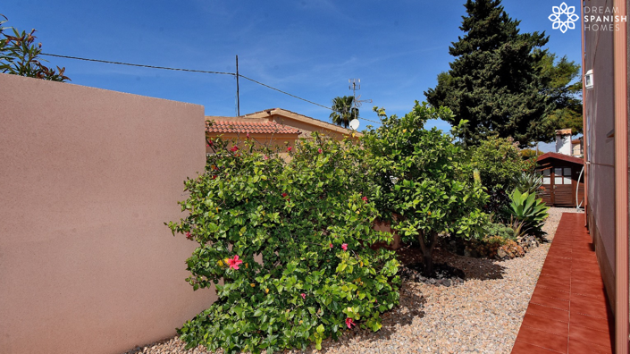 Image No.8-3 Bed House for sale