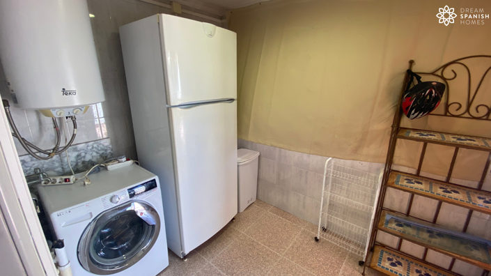 Image No.12-3 Bed House for sale