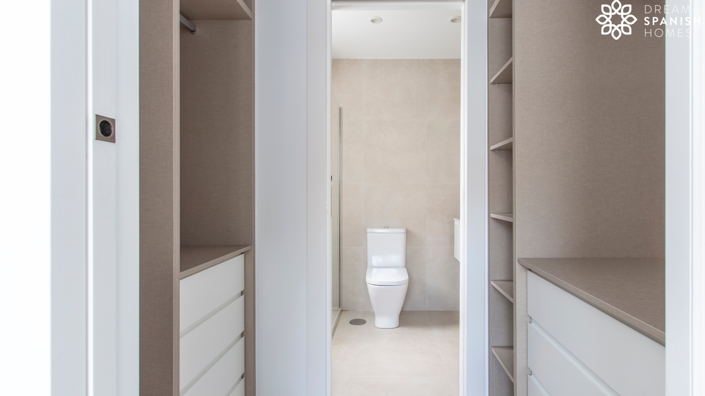 Image No.9-3 Bed House for sale