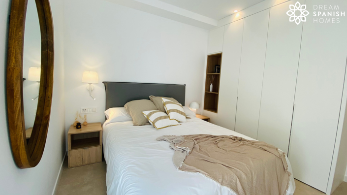 Image No.19-2 Bed Apartment for sale