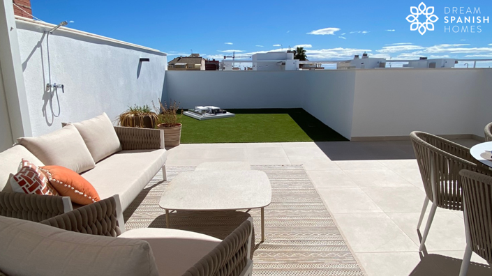 Image No.23-2 Bed Apartment for sale