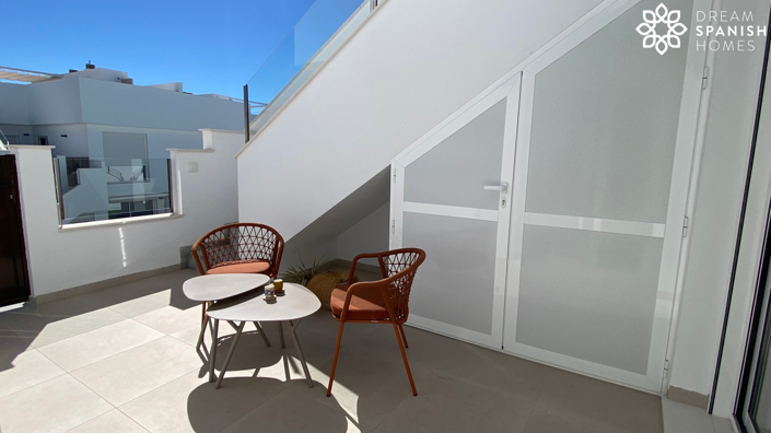 Image No.24-2 Bed Apartment for sale