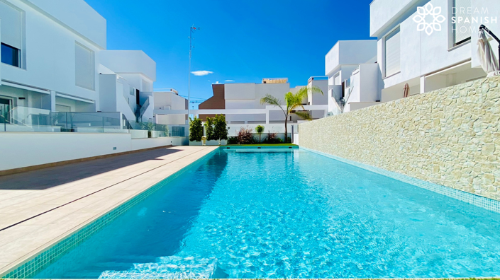 Image No.25-2 Bed Apartment for sale