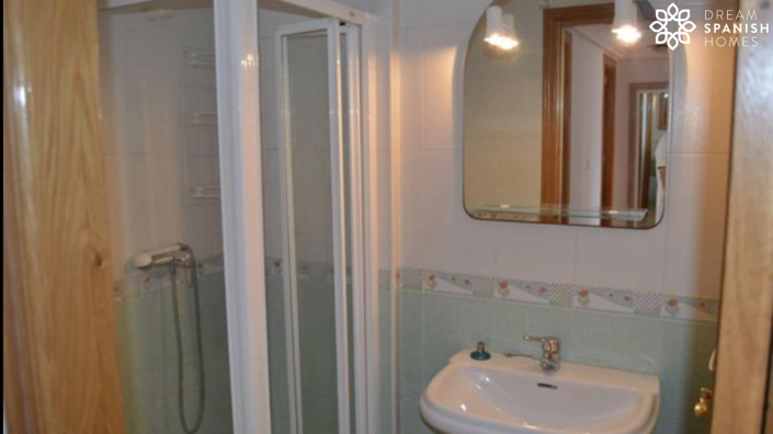 Image No.6-4 Bed Apartment for sale