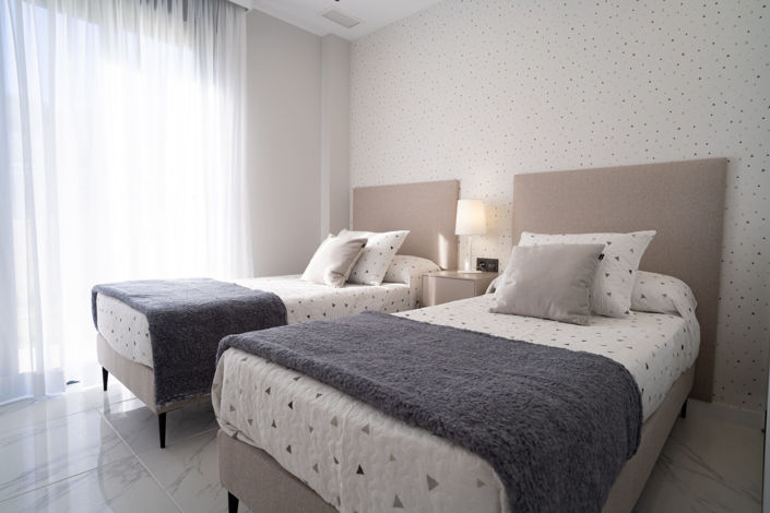 Image No.20-2 Bed Apartment for sale