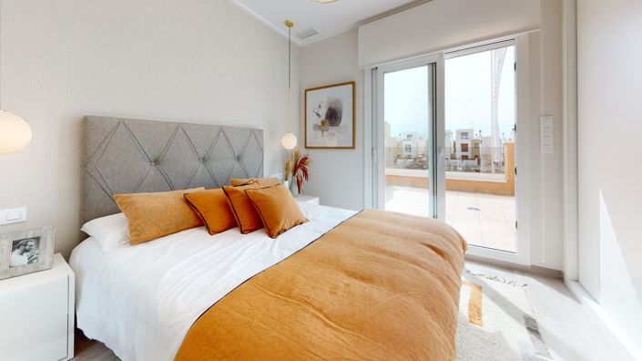 Image No.72-3 Bed Bungalow for sale