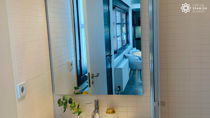 Image No.14-2 Bed Bungalow for sale