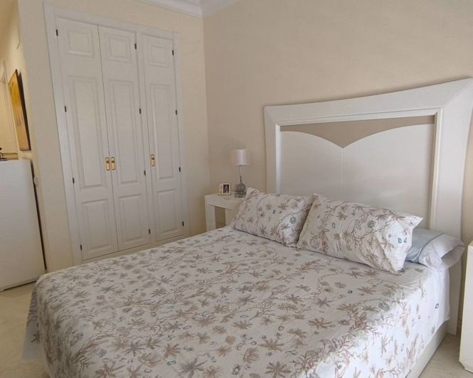 Image No.11-3 Bed Apartment for sale