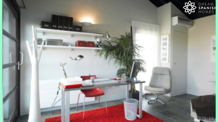 Image No.17-2 Bed House for sale