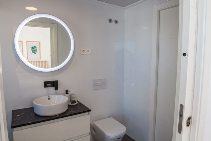 Image No.17-3 Bed House for sale