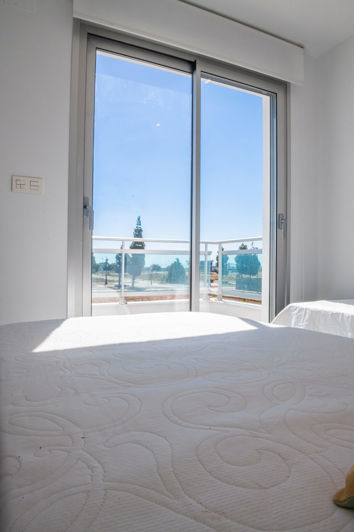 Image No.28-3 Bed House for sale