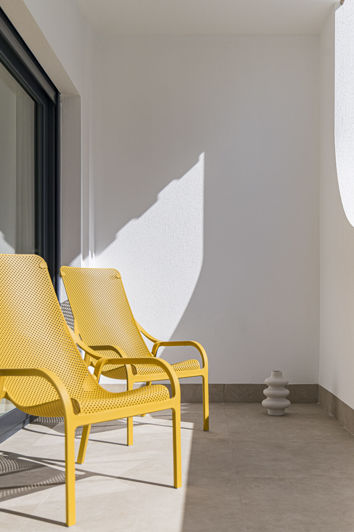 Image No.20-2 Bed Apartment for sale