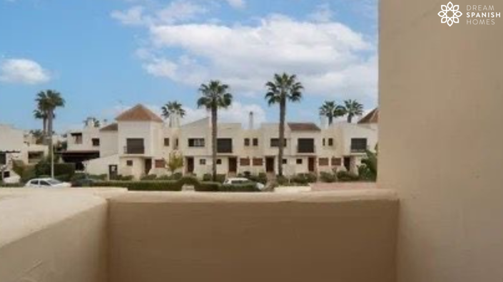 Image No.21-2 Bed Apartment for sale