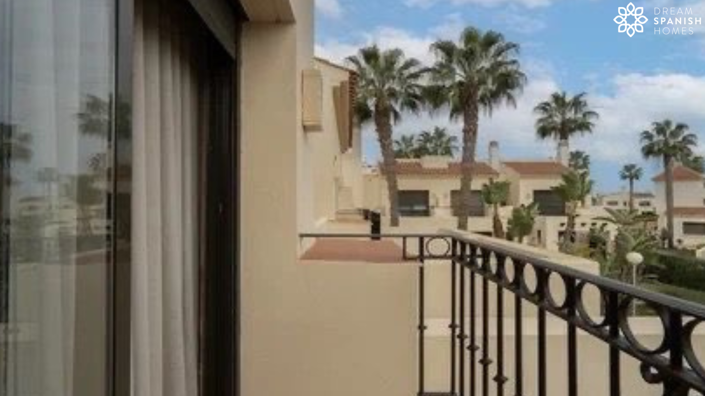 Image No.25-2 Bed Apartment for sale