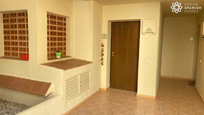 Image No.30-2 Bed Apartment for sale