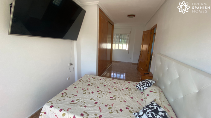 Image No.19-3 Bed Apartment for sale