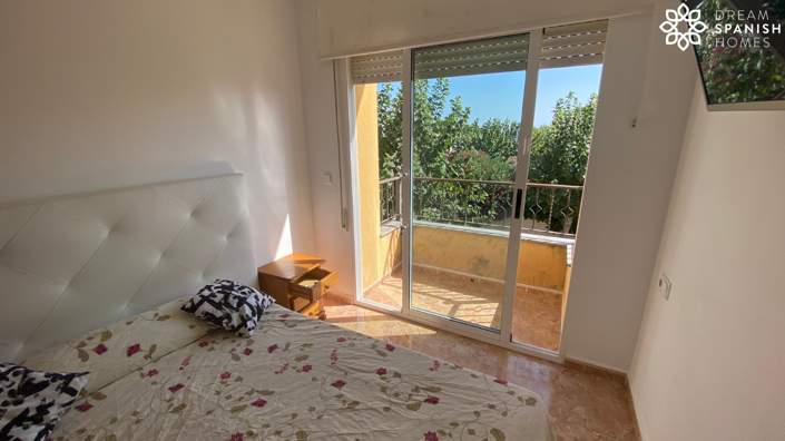 Image No.20-3 Bed Apartment for sale