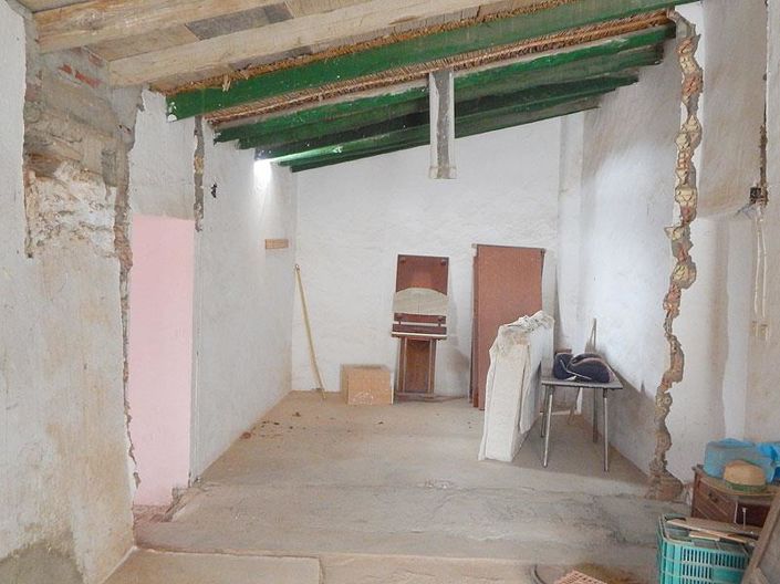 Image No.9-4 Bed Townhouse for sale