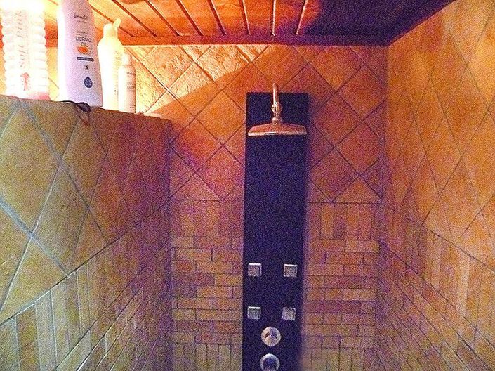 Image No.18-4 Bed Townhouse for sale