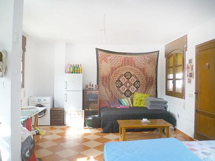 Image No.30-4 Bed Townhouse for sale