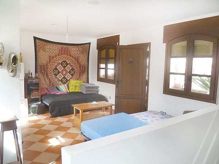 Image No.31-4 Bed Townhouse for sale