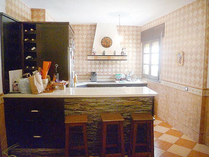 Image No.5-4 Bed Townhouse for sale