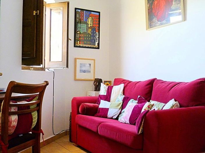 Image No.28-2 Bed Townhouse for sale