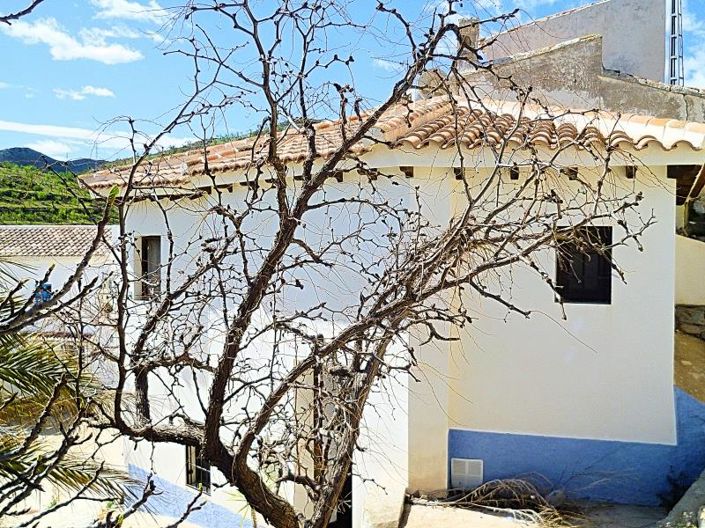 Image No.5-2 Bed Townhouse for sale