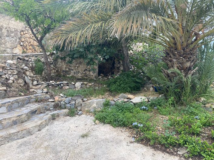 Image No.7-2 Bed Townhouse for sale