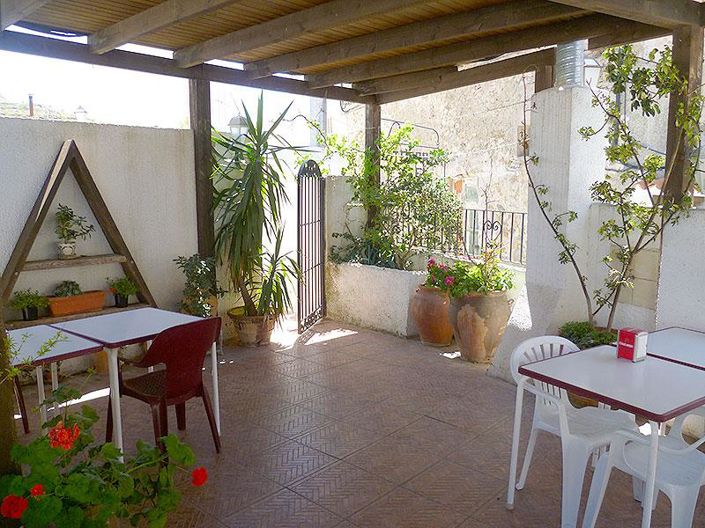 Image No.42-1 Bed Property for sale