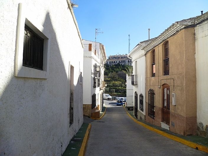 Image No.2-3 Bed Village House for sale