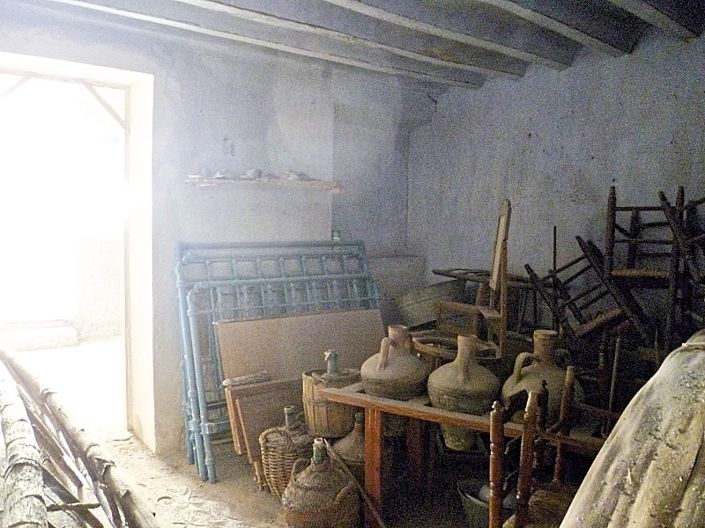 Image No.6-3 Bed Country House for sale