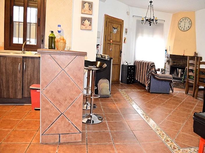 Image No.5-2 Bed Townhouse for sale