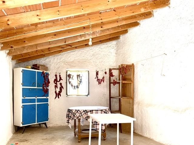 Image No.17-4 Bed Townhouse for sale