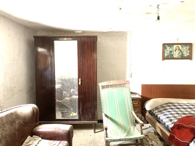 Image No.11-4 Bed Country House for sale