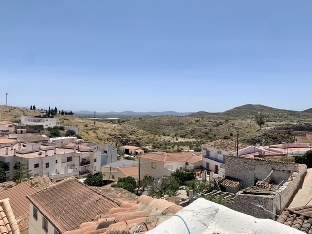 Image No.4-4 Bed Townhouse for sale