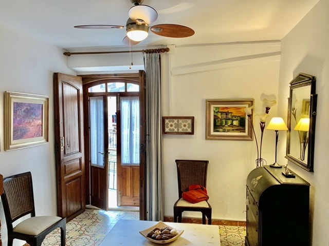 Image No.8-5 Bed Townhouse for sale