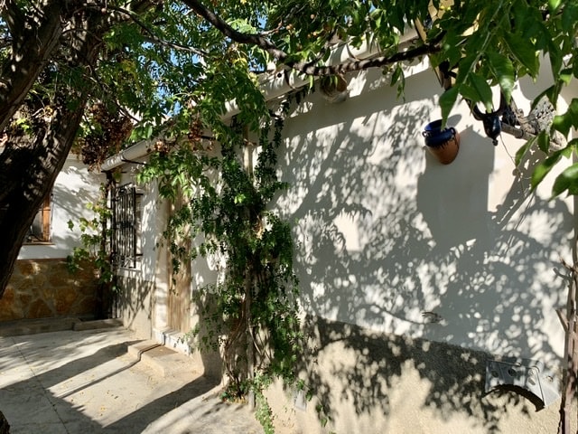 Image No.10-4 Bed Country House for sale