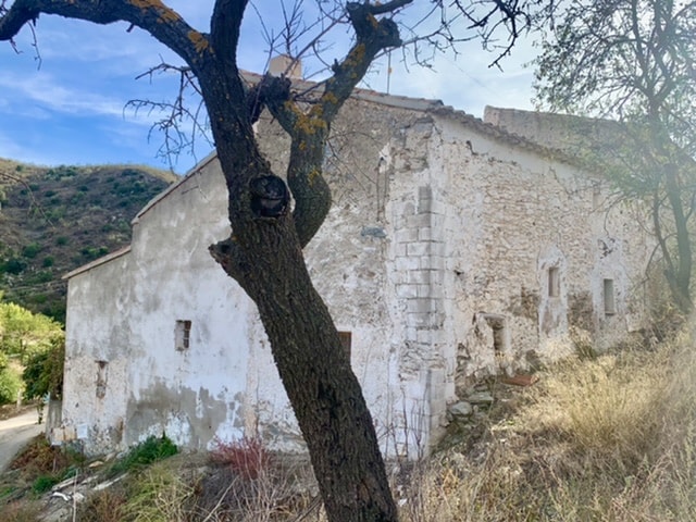 Image No.6-4 Bed Country House for sale