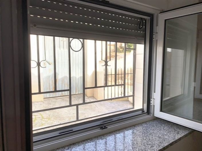 Image No.22-4 Bed Townhouse for sale