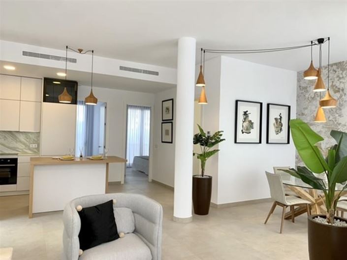 Image No.23-3 Bed Villa for sale