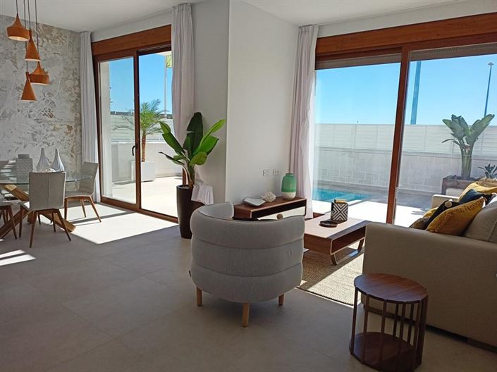 Image No.7-3 Bed Villa for sale