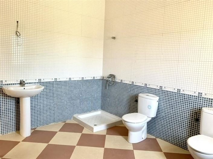 Image No.27-5 Bed Villa for sale