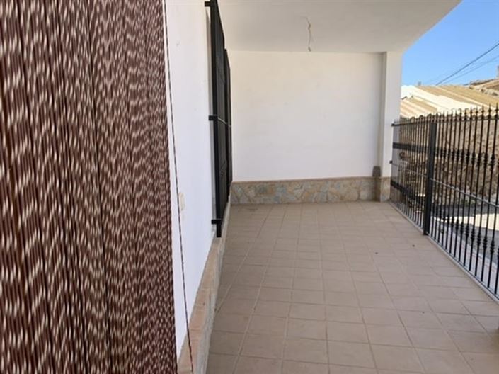 Image No.9-5 Bed Villa for sale