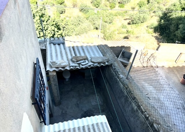 Image No.16-3 Bed Townhouse for sale