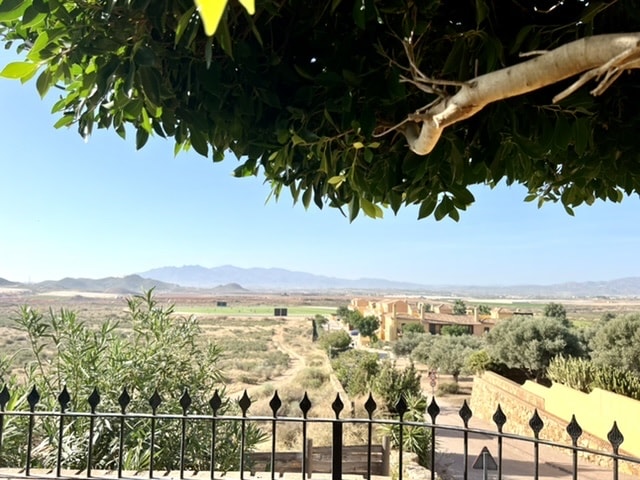 Image No.14-2 Bed Townhouse for sale