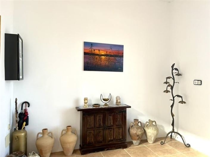 Image No.15-6 Bed Country House for sale