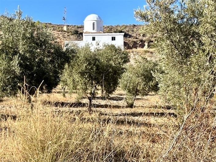 Image No.6-6 Bed Country House for sale