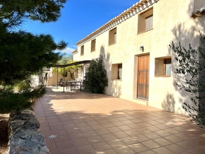 Image No.22-7 Bed Country House for sale